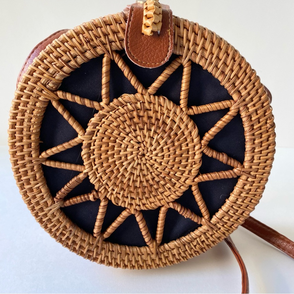 Round Rattan Crossbody Purse - Picture 2 of 7